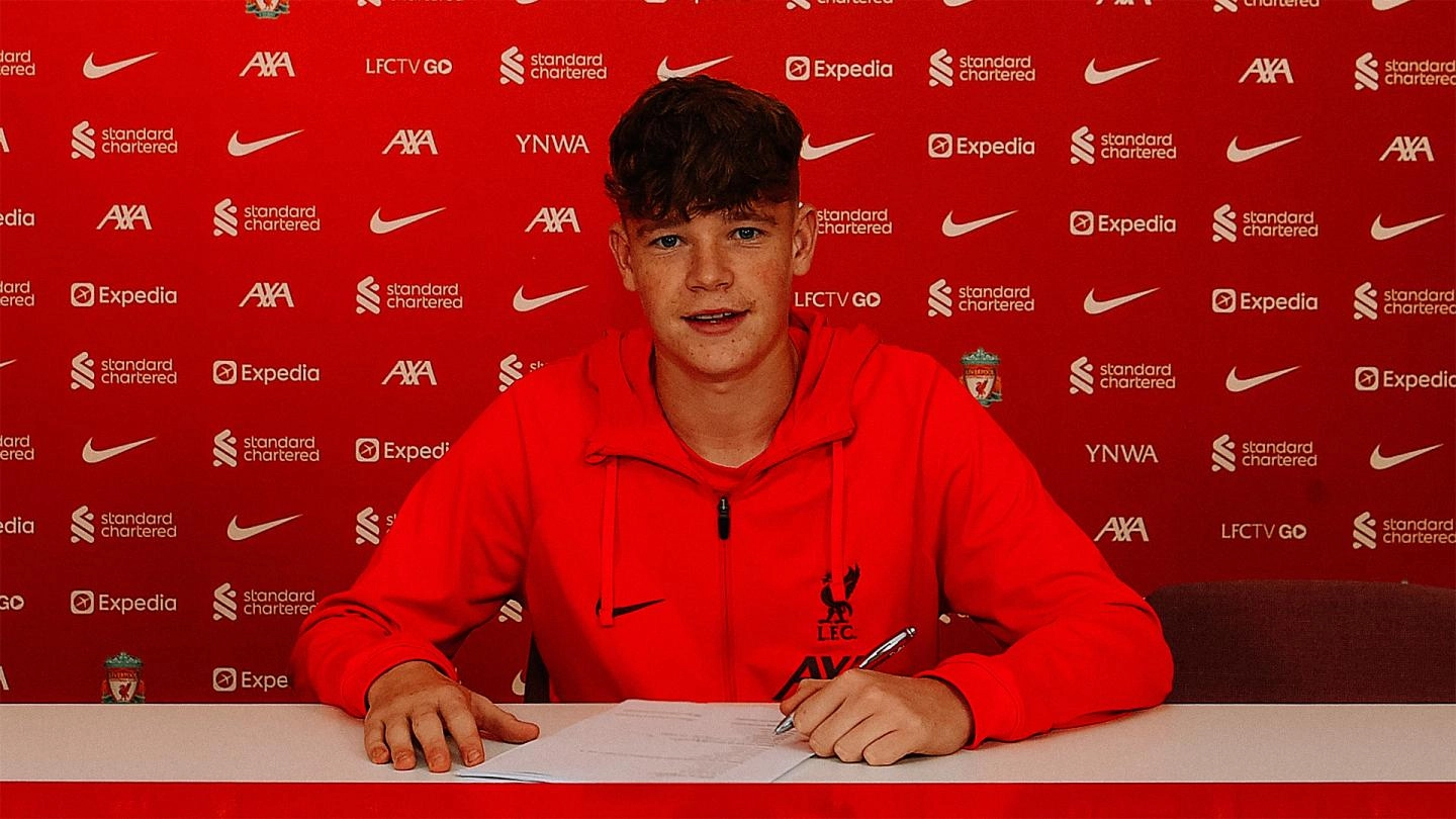 James McConnell signs new long-term LFC contract