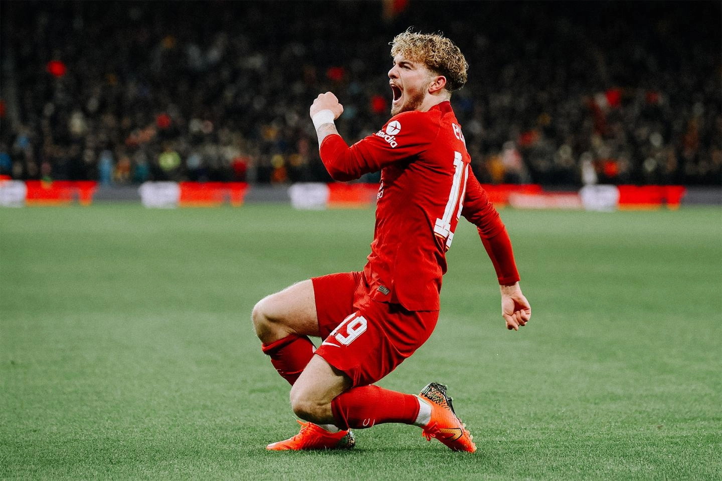 Liverpool manager Jurgen Klopp talks about Harvey Elliott's performance as a forward against Wolves.