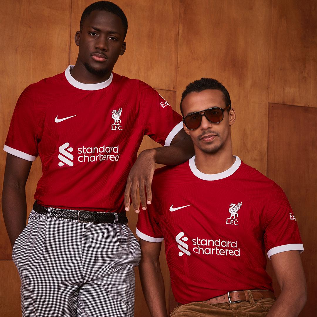 Photoshoot: Liverpool players try out new Nike third kit