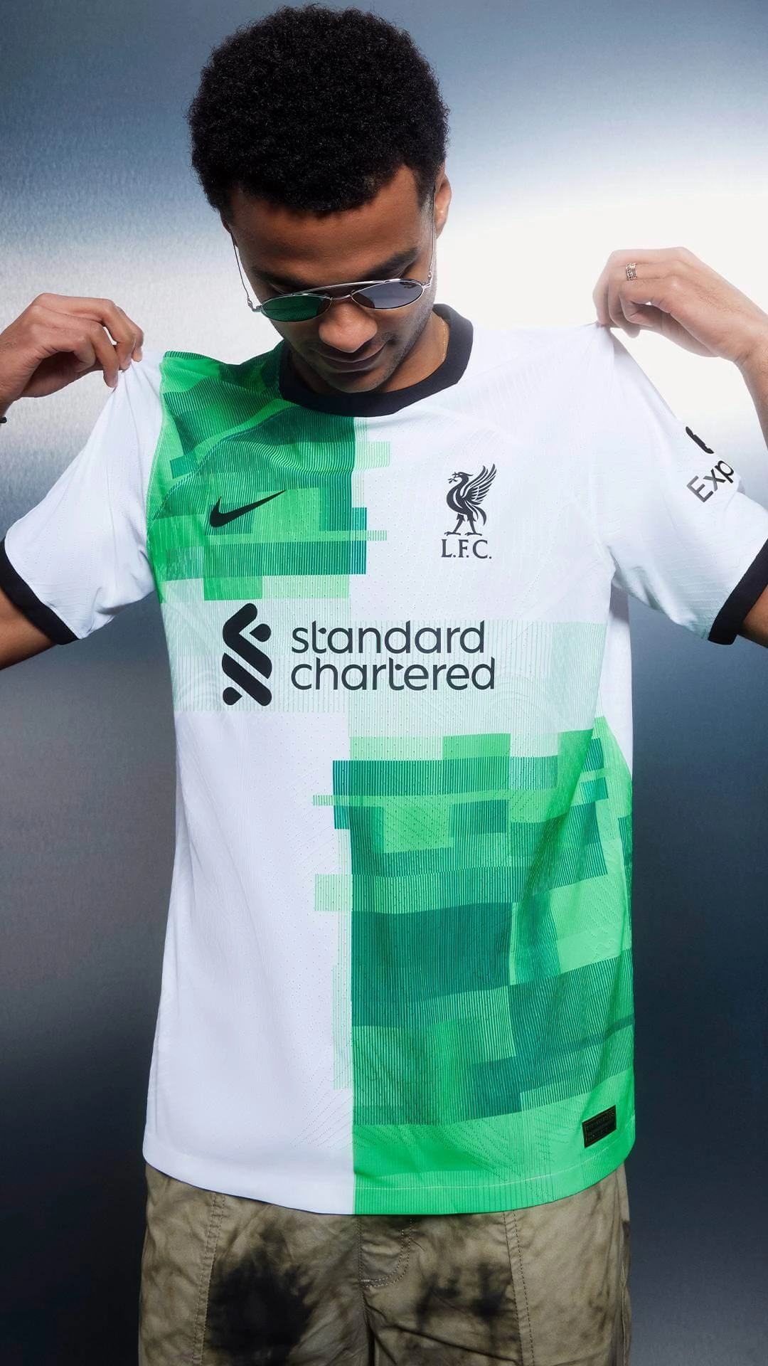 Liverpool Goalkeeper Jersey 2021/22 - Green