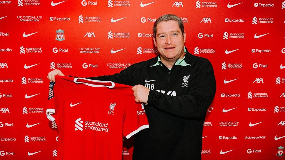 Liverpool FC Women manager Matt Beard signs new contract