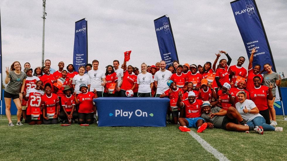 Standard Chartered and LFC head to South Africa for first ever 'Play On: Train the Trainer'