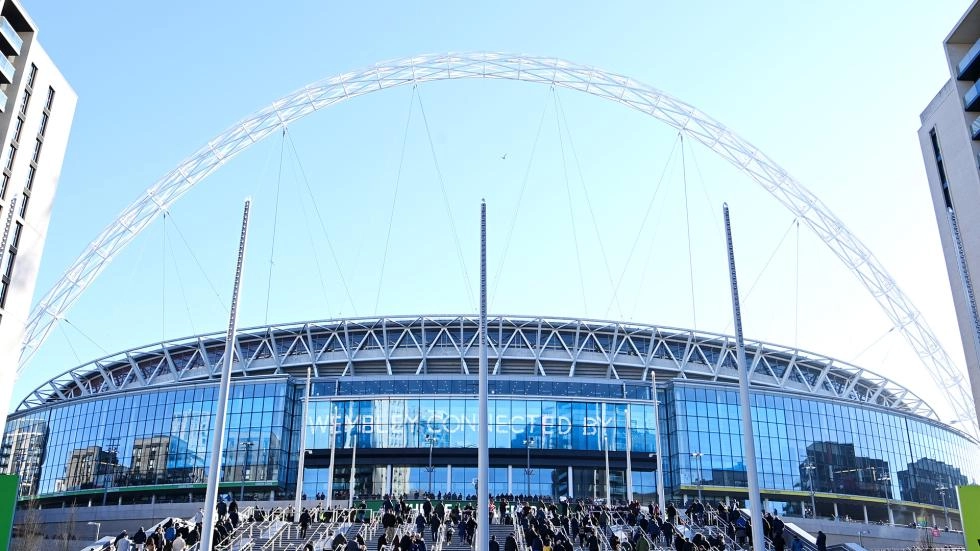 Carabao Cup final: Important information for LFC fans travelling to Wembley