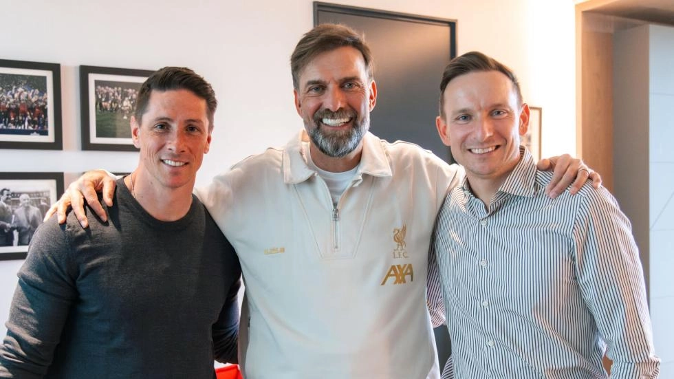 Photos and video: Fernando Torres spends the day with Liverpool's coaching staff at AXA Training Centre