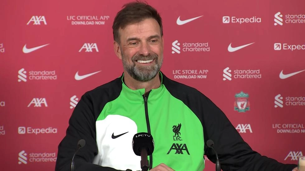 Watch in full: Jürgen Klopp's pre-Aston Villa press conference