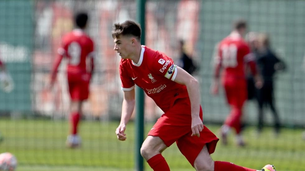 12.25pm BST: Live U18s football - watch Derby County v Liverpool