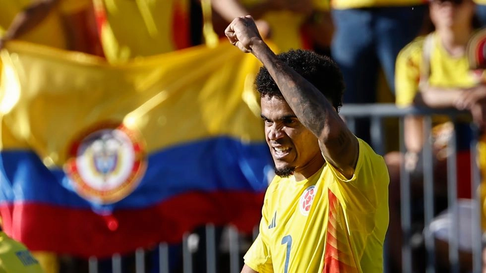 Internacionais: Luis Diaz estrela a vitória da Colômbia com gol e assistência