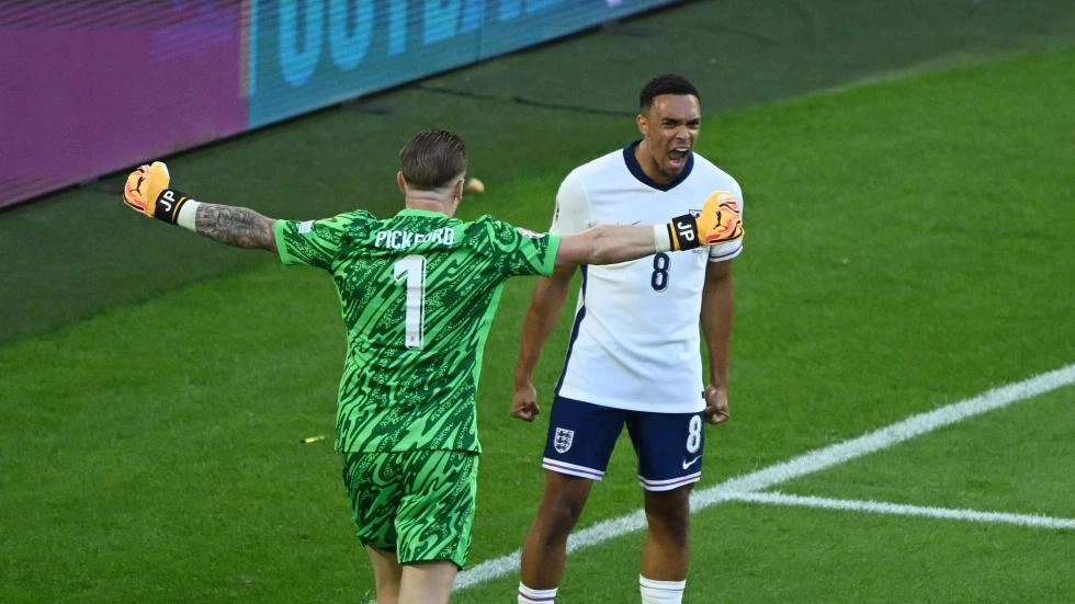 Euro 2024: Trent Alexander-Arnold scores winning penalty as England reach last four