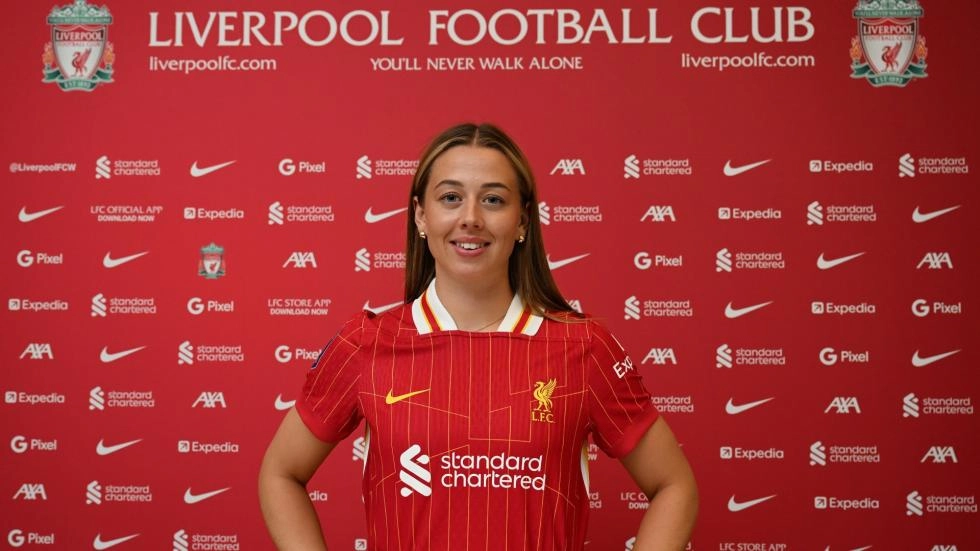 'I'm very happy and proud to be here' - Cornelia Kapocs on signing for LFC Women