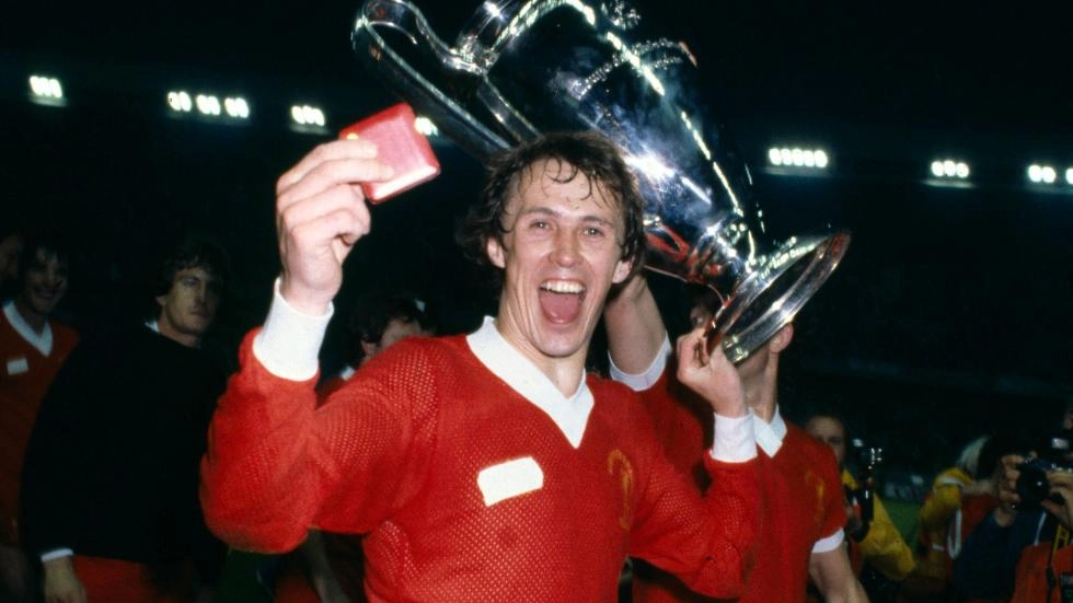 50年前：リバプールFCで最も多くのメダルを獲得した選手の物語が始まる