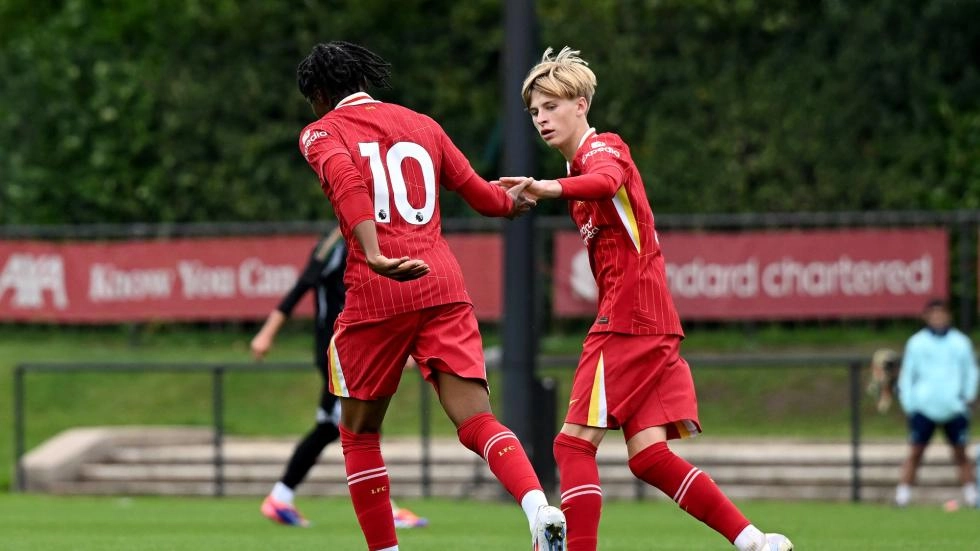 Saturday: Live U18s football - watch Liverpool v Blackburn