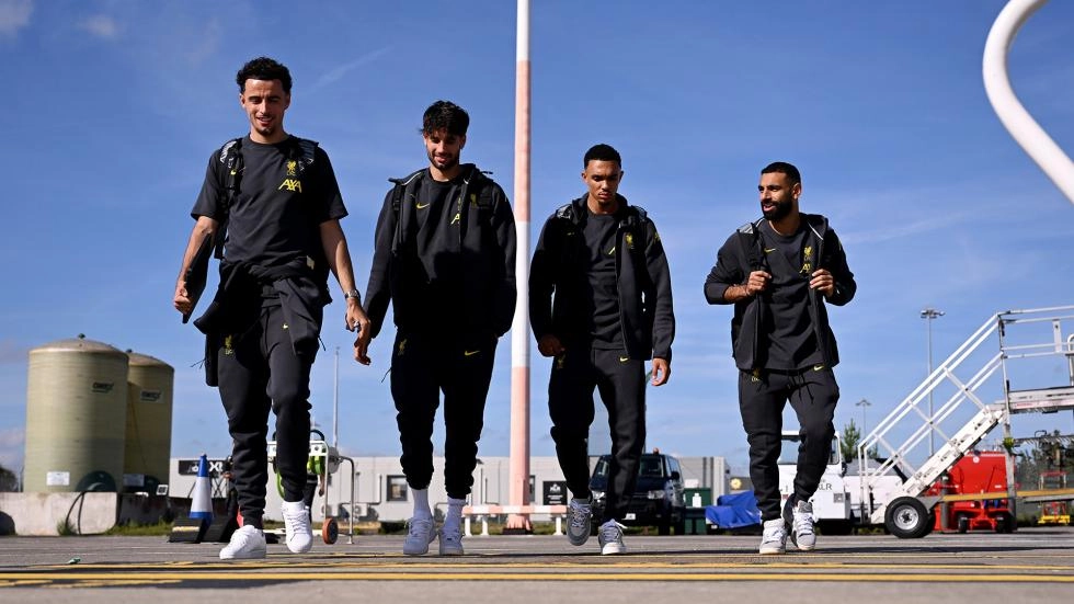 Gallery: Reds squad's departure to UCL opener against AC Milan