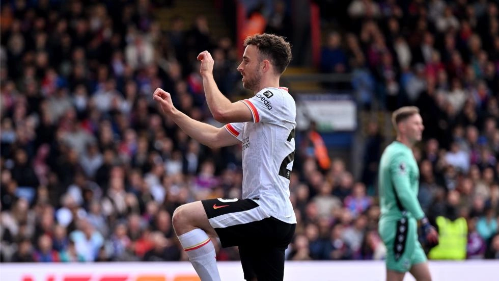 Celebration photos: Diogo Jota marks 100th Liverpool start with goal