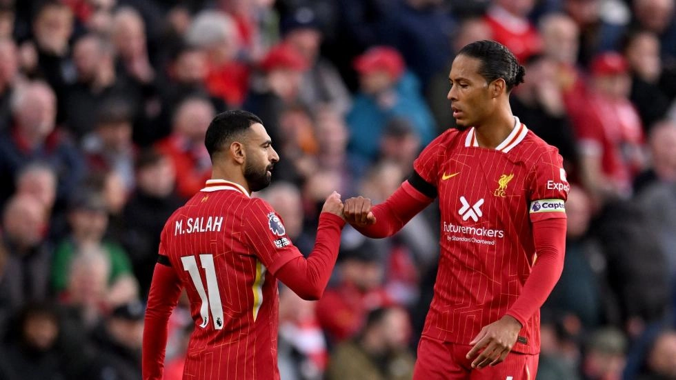 Mohamed Salah and Virgil van Dijk shortlisted for PFA Fans' Player of the Month award