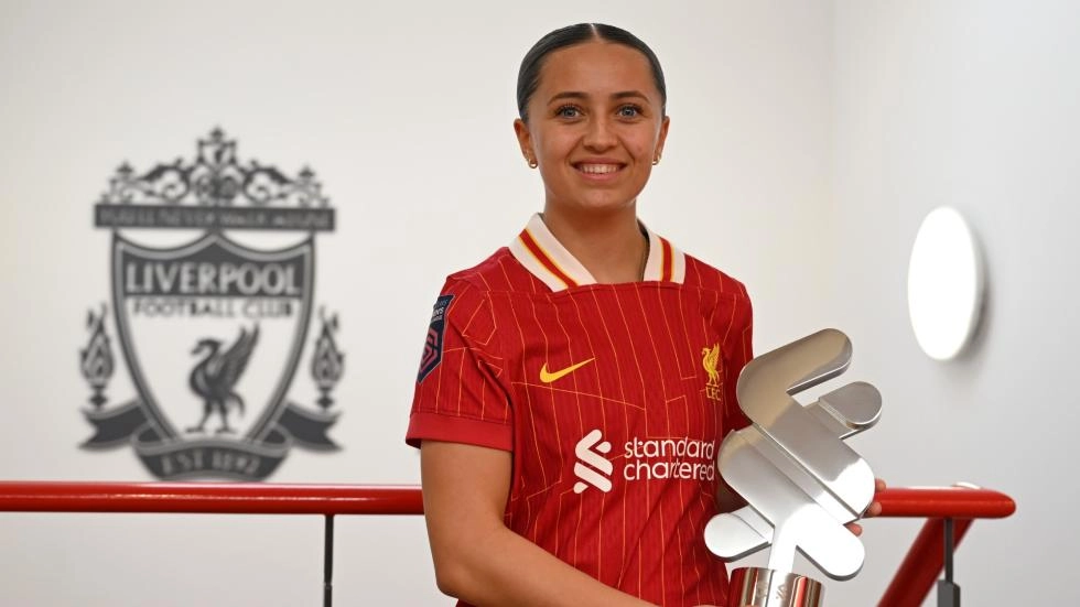 Mia Enderby gewinnt zum ersten Mal den LFC Women Player of the Month Award