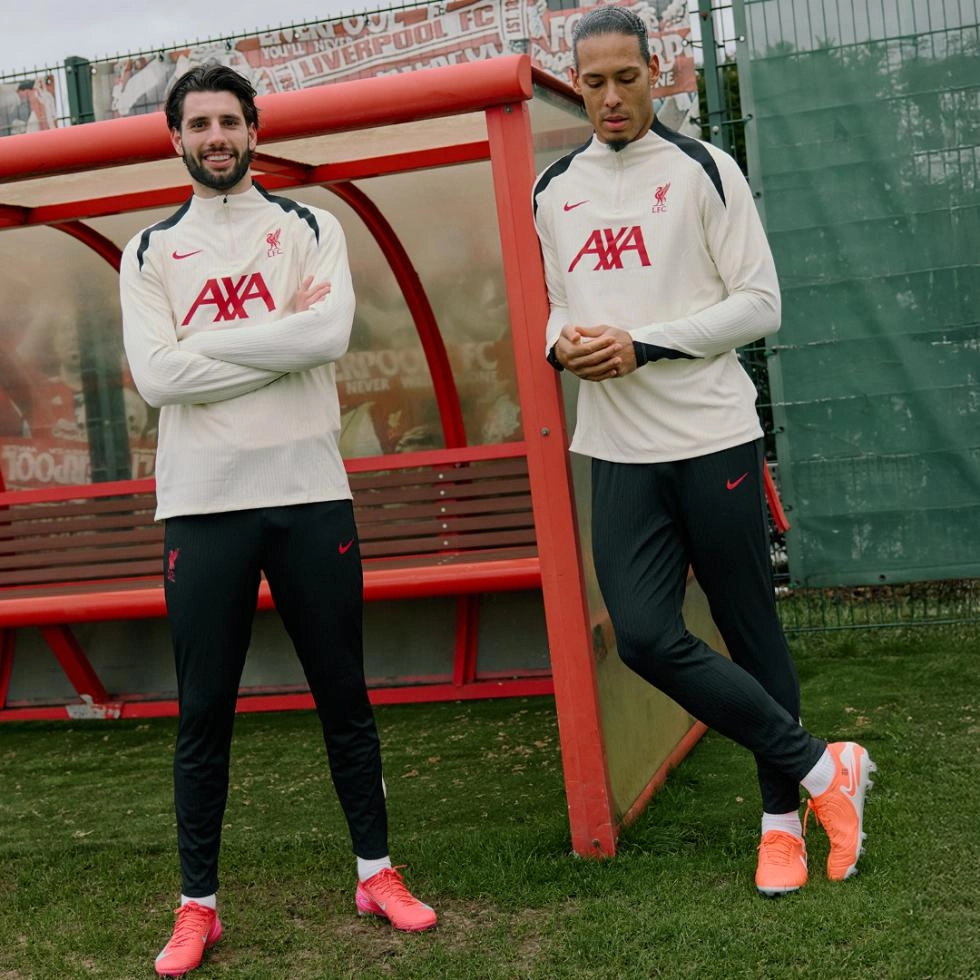 リバプール NIKE 20/21 トレーニングキット3点セット spring-training-refresh-