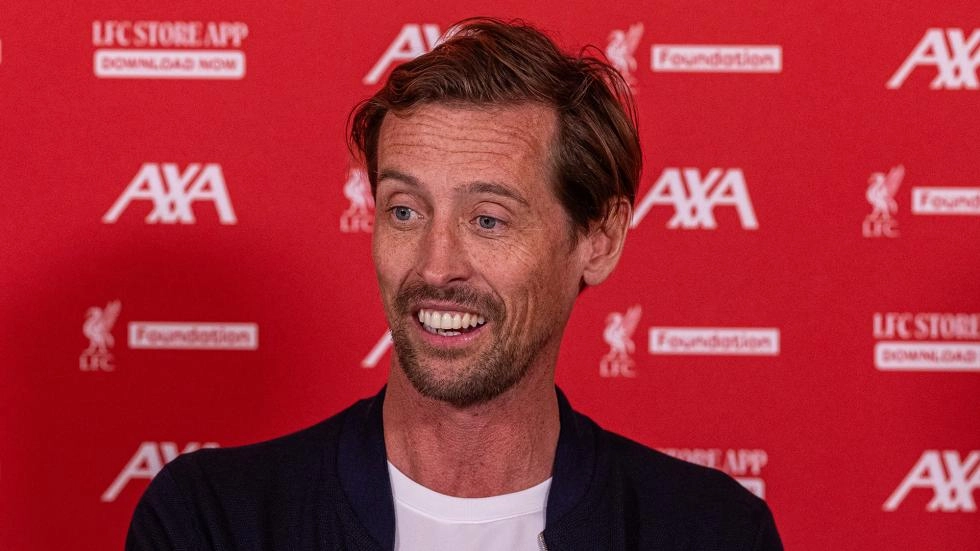 'A huge moment for our family' - Peter Crouch on return to Anfield