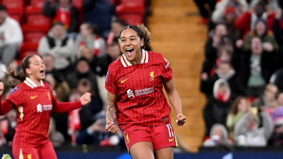 Who is Olivia Smith? Arsenal are ready to pay the most expensive transfer fee for her | sportzpoint.com