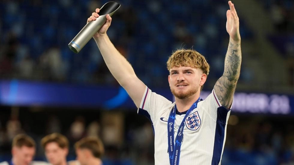 'Another incredible moment' - Harvey Elliott reacts to winning U21 Euros