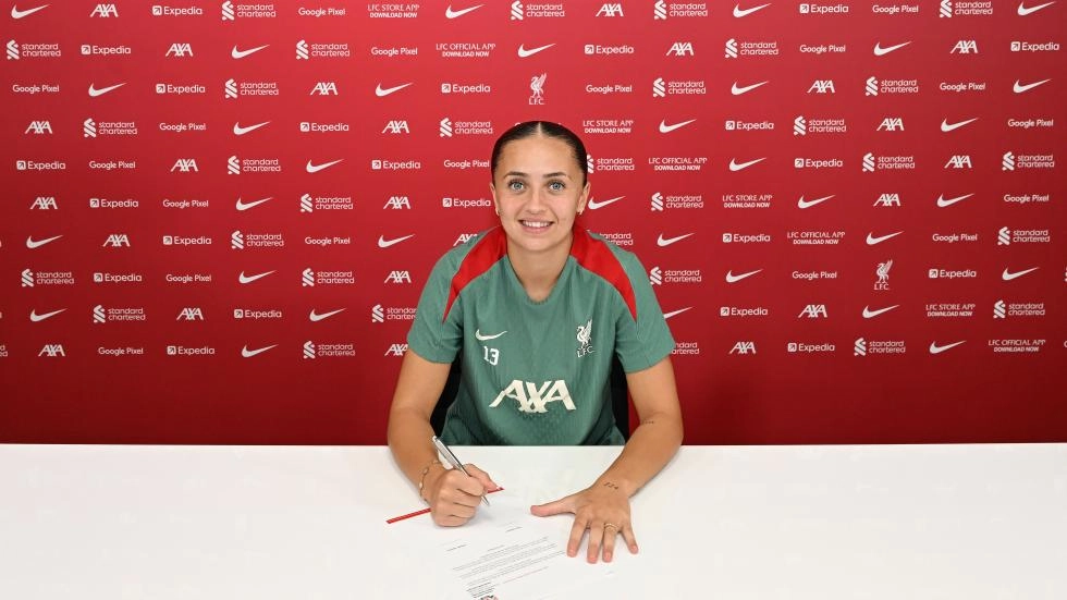 Mia Enderby signs new Liverpool FC Women contract