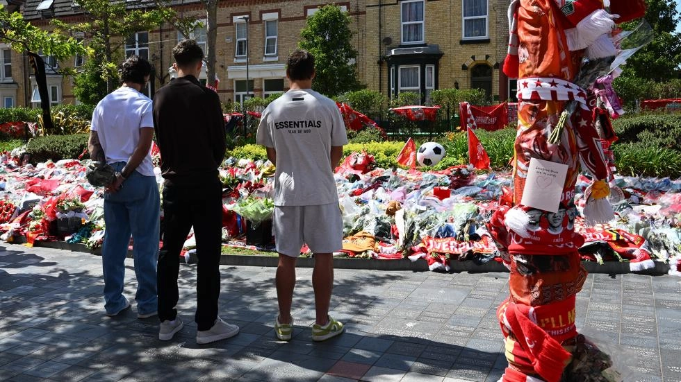 Szoboszlai, Kerkez and Lallana add to Anfield respects for Diogo Jota and Andre Silva