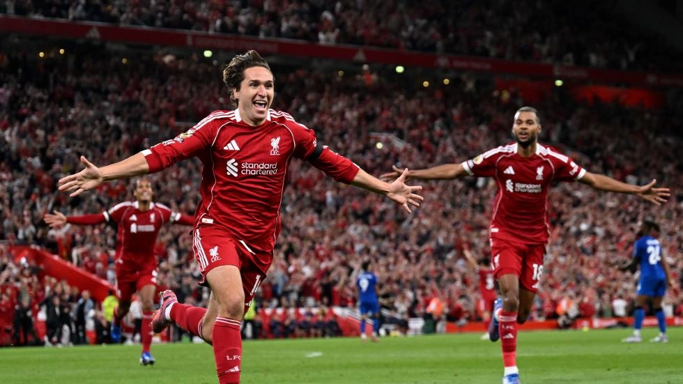 Chiesa and Salah strike late to earn Liverpool Anfield victory over Bournemouth