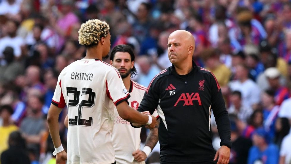 Why Arne Slot believes Liverpool's whole squad can learn from Community Shield defeat