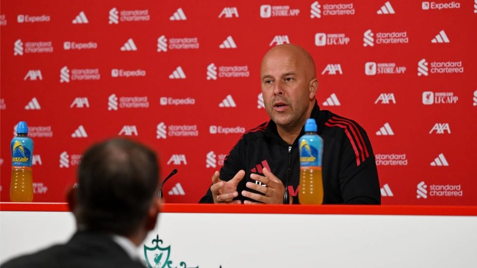 Friday: Watch Arne Slot's pre-Brighton press conference live