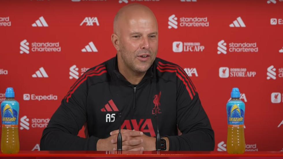 Senin: Tonton konferensi pers pra-Wolves Arne Slot secara langsung