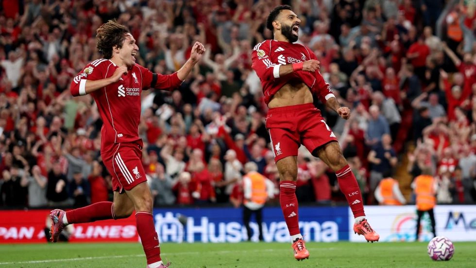 Liverpool 4-2 Bournemouth analysis: 'Clever' Chiesa and Salah's incredible desire
