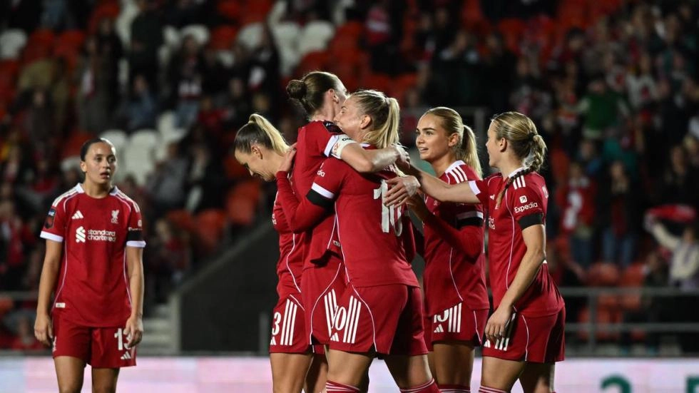 Liverpool score five to defeat Sunderland in Women's League Cup