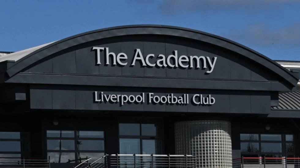 วันเสาร์: ฟุตบอลยู18 ถ่ายทอดสด - ดูลิเวอร์พูล vs สโต๊ค ซิตี้