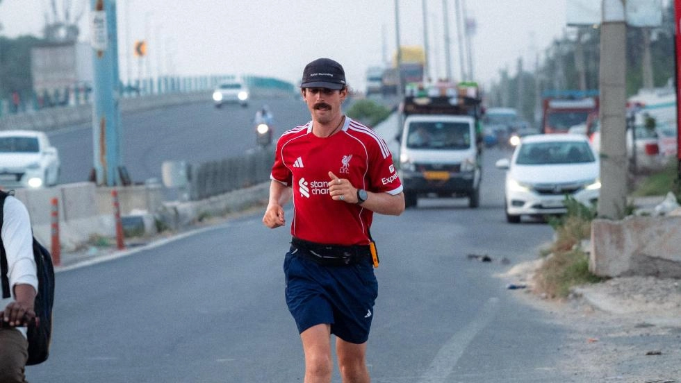 'It's been incredible' - LFC fan diagnosed with brain tumour aims to run length of India