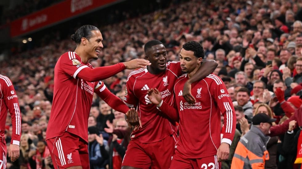 Liverpool 2-0 Brighton & Hove Albion: Watch free highlights