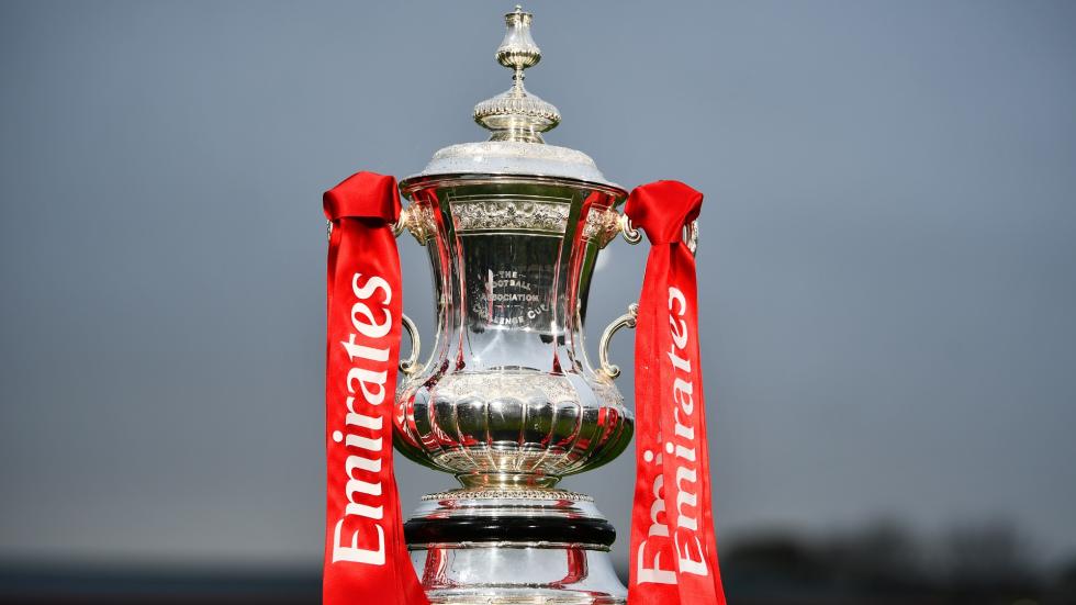 Wolves v Liverpool: Cara menonton dan mendengarkan pertandingan Piala FA, waktu kick-off, dan panduan sorotan