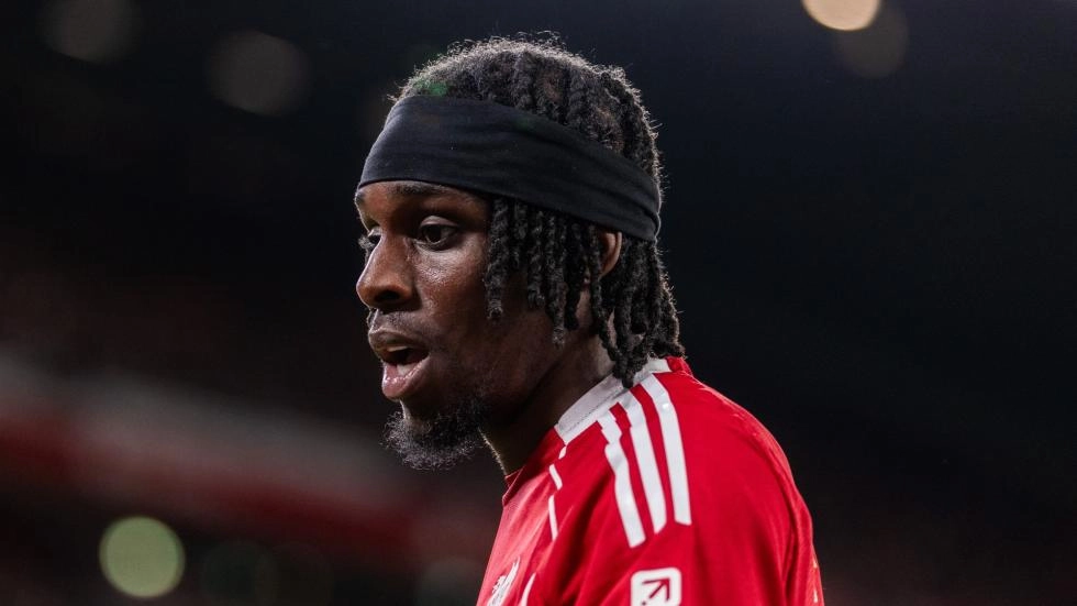 Tottenham v Liverpool: Team news