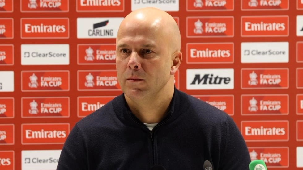 Emirates FA Cup: vea la conferencia de prensa de Arne Slot previa al Barnsley