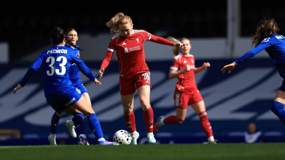 Saksikan aksi solo cemerlang Ceri Holland di Goodison Park