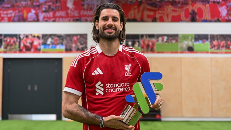 Dominik Szoboszlai memenangkan Pemain Terbaik Bulan LFC untuk keempat kalinya pada 2025-26