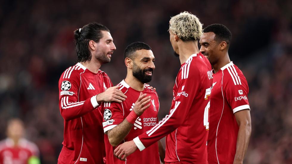 'Yang terbesar' - Rekan setim Liverpool dulu dan sekarang memberikan penghormatan kepada Mo Salah