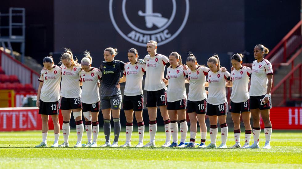 Penghormatan ulang tahun Hillsborough dibayarkan di perempat final Piala FA Wanita