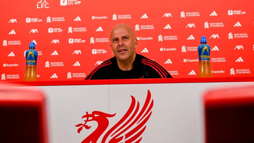Friday: Watch Arne Slot's Manchester United press conference