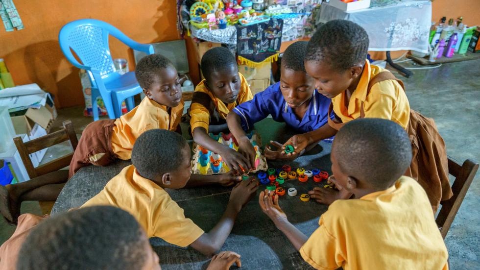 Yayasan LFC dan Right to Play meluncurkan proyek untuk mendukung lebih dari 650.000 anak-anak di Ghana