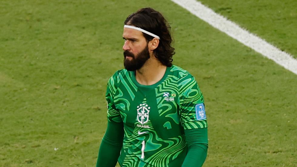 Piala Dunia: Brasil Alisson Becker maju ke Babak 32 Besar