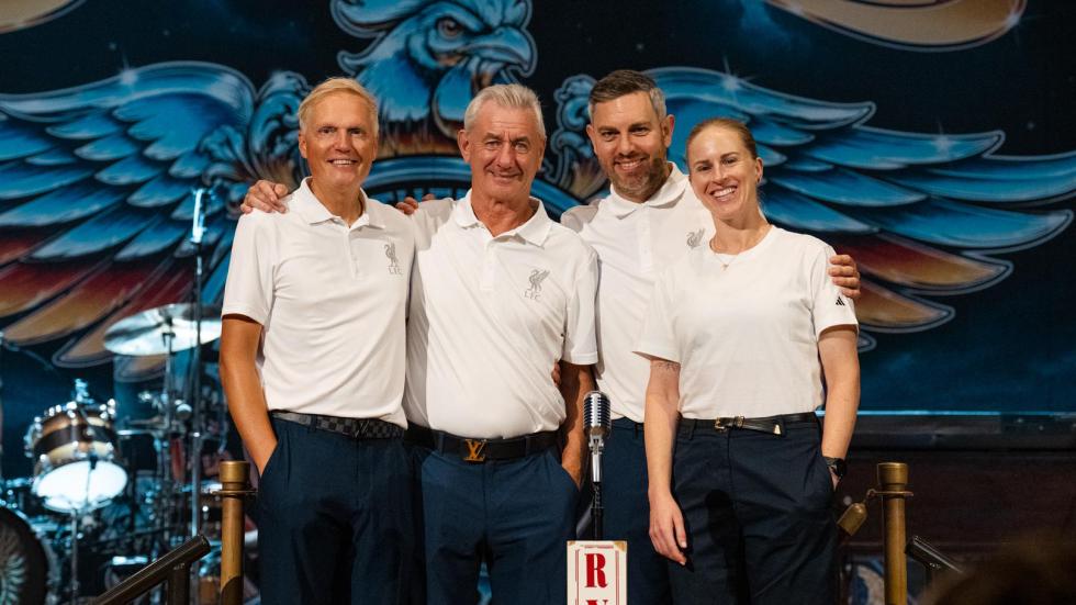 Foto: Duta Liverpool FC Ian Rush dan Natasha Dowie mengunjungi Auditorium Ryman
