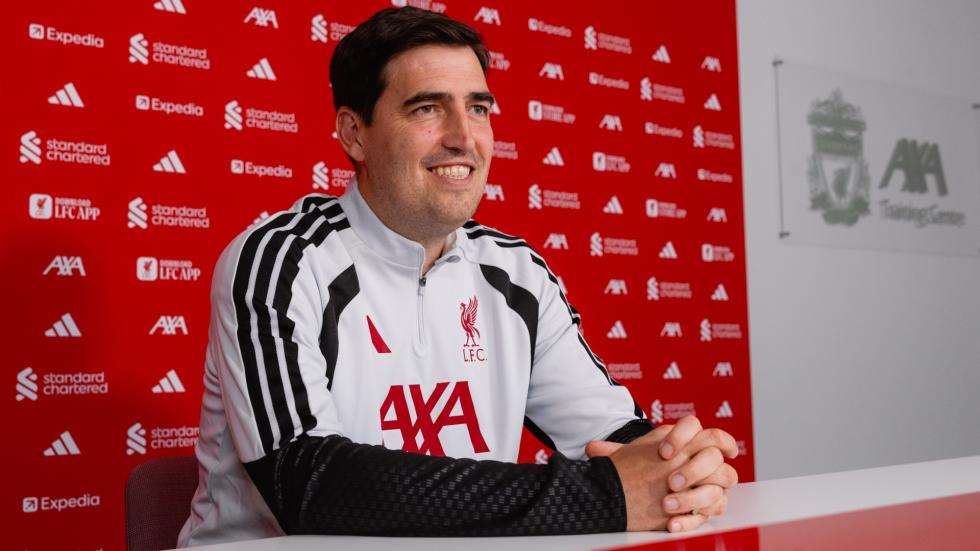 Langsung pukul 11 pagi BST: Tonton konferensi pers Liverpool pertama Andoni Iraola