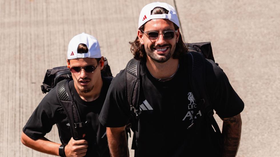 Dalam foto: Perjalanan Liverpool ke Chicago untuk memulai perjalanan pramusim AS