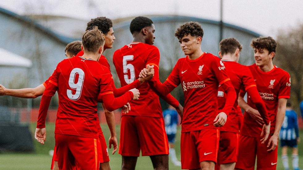 U19s beat Porto 4-0 to move top of Youth League group