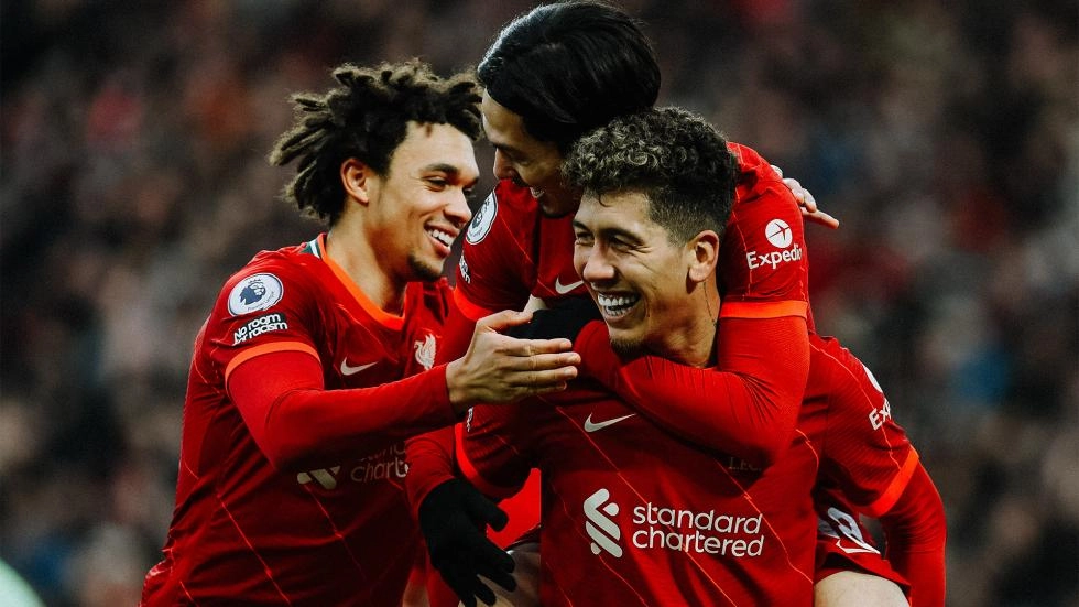 Free highlights: Liverpool 3-0 Brentford