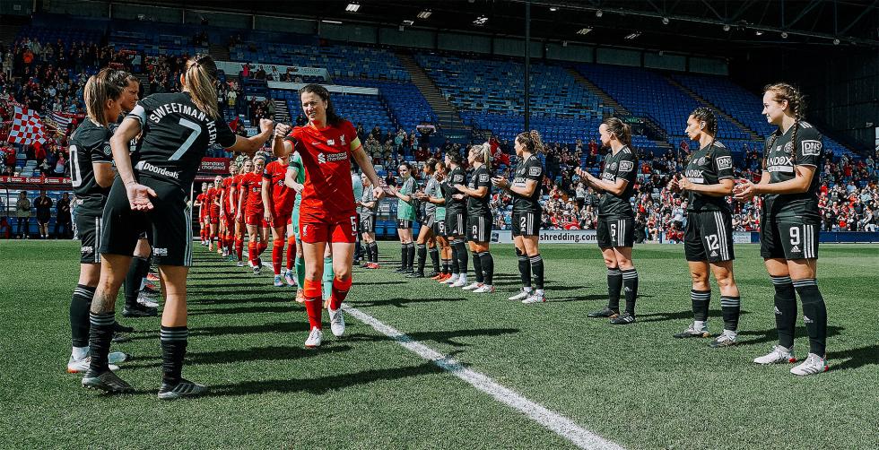 13 amazing photos as Liverpool FC Women lift title in front of